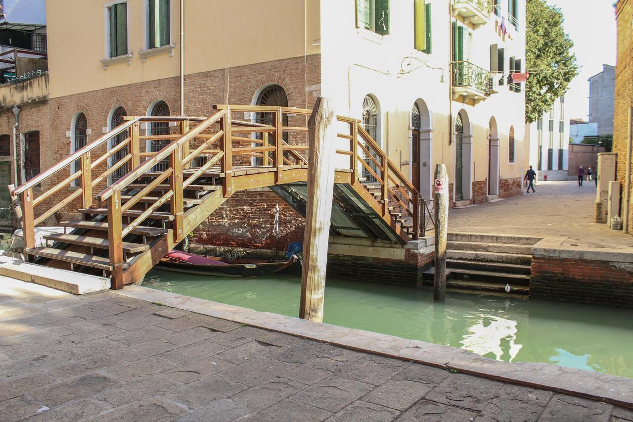 Centrale Mazzoni 15 Venedig Exteriör bild